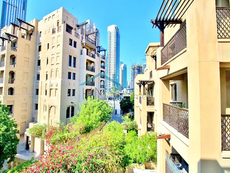 2 Bright & Spacious | Burj Khalifa View | Study