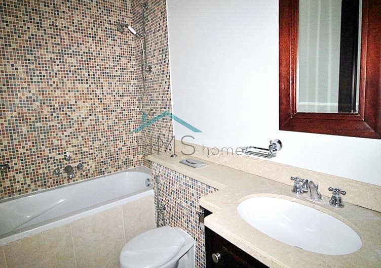 7 Bright & Spacious | Burj Khalifa View | Study