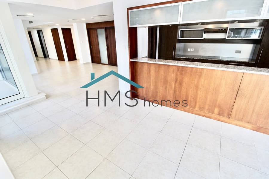 15 Vacant | Large Terrace | Maids Room