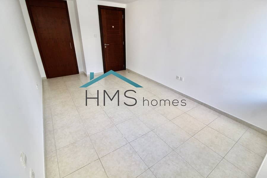 19 Vacant | Large Terrace | Maids Room