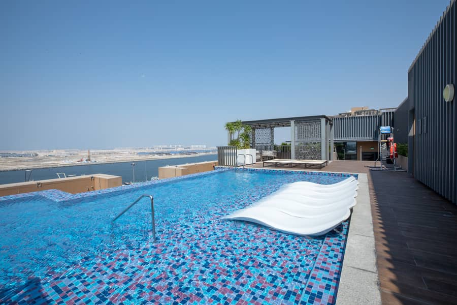 3 Swimin pool wow. jpg