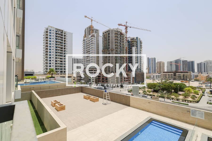 21 JVC - Sky Views Residence (21 of 23). jpg
