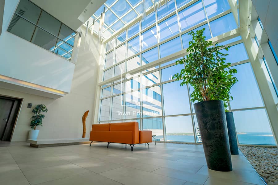 🏡Ideal Location With Stunning Sea View 4BR +Maid Duplex