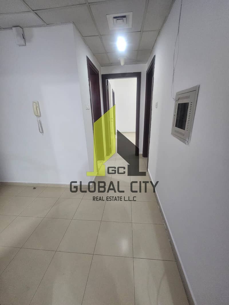 4 1e47c689-d5bd-44ba-8219-ff2662db3390. jpg