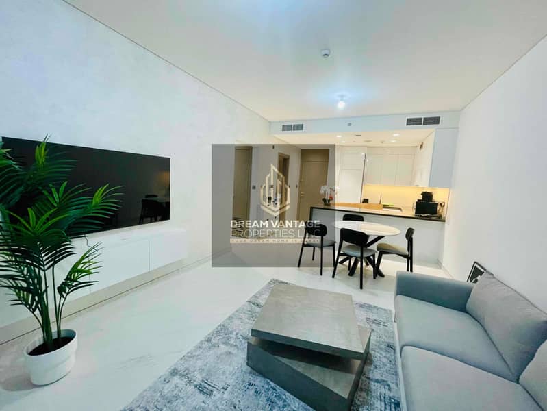 Spacious 1 BR Apartment with Stunning Burj Khalifa Views