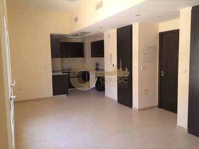 Studio for Rent in Remraam, Dubai - 1. jpeg