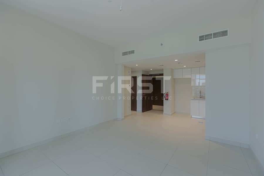 4 Internal Photo of 1 Bedroom Apartment in Reflection Shams Abu Dhabi Al Reem Island Abu Dhabi UAE (6). jpg