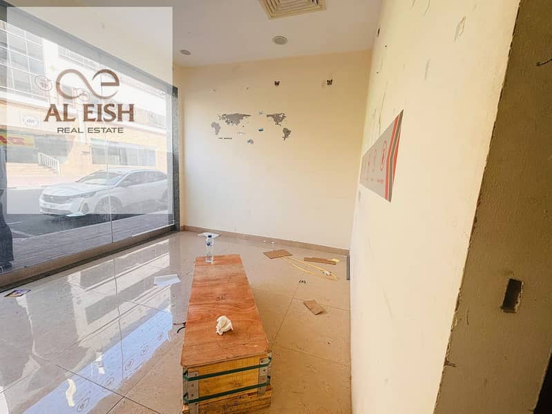 HighExposure Commercial Space in Oud Metha RoadFacing, Ready for Business