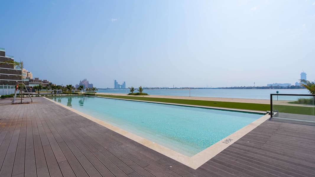 28 Swimming pool 2. jpg