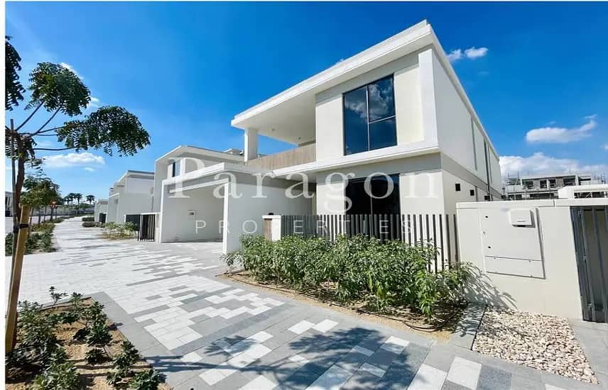 Open Kitchen with Appliances Upgraded Vastu