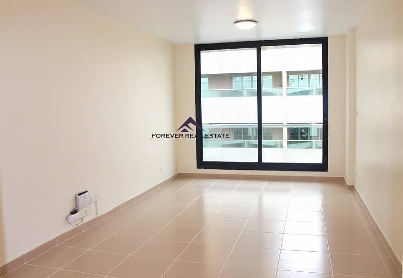 WOW DEAL......! 1 BHK APARTMENT  WITH HALL  FOR  RENT  CLOSE TO FAHIDI METRO JUST AED  41
