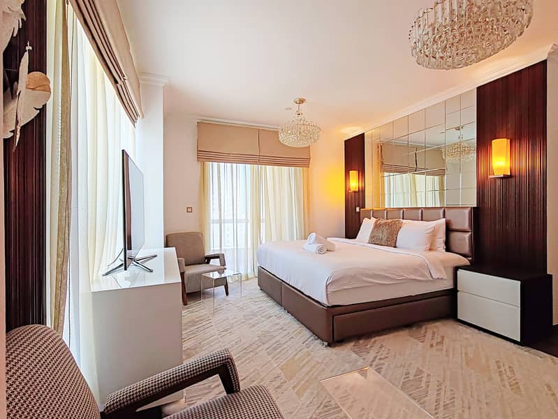 22 bedroom-mirror-01. jpg