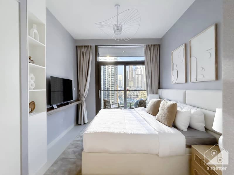 37 Crown Tower - 1507-Room 1 - 4. jpg