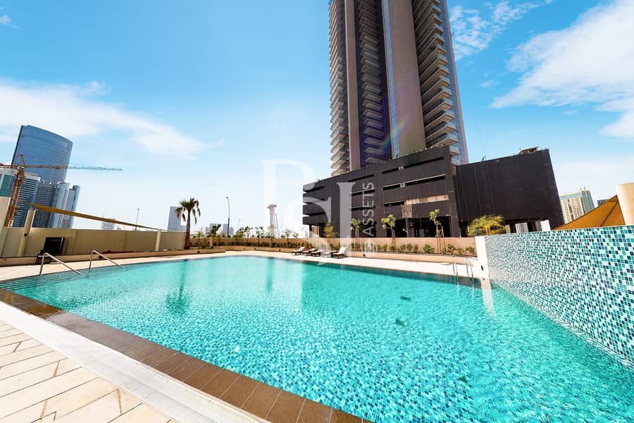 9 meera-residence-al-reem-island-shms-abudhabi-pool (2). JPG