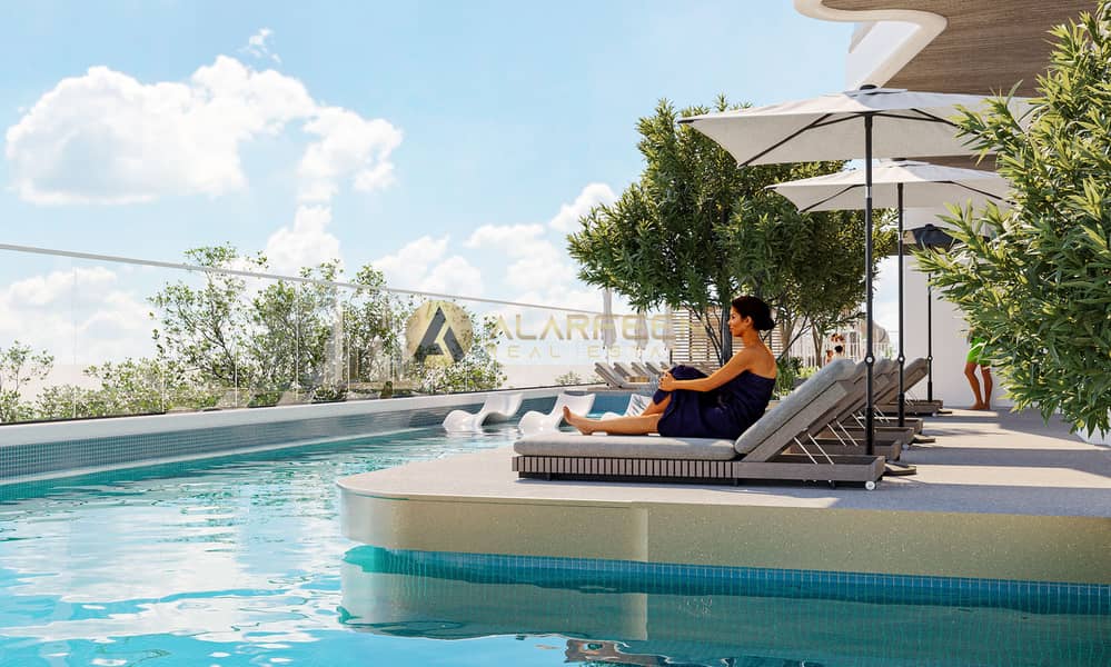 34 Swimming_pool_view_3 copy. jpg