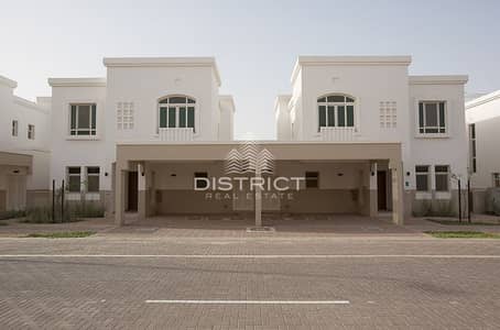 Vacant Soon - 2BR Townhouse in Al Ghadeer Vacant Soon - 2BR Townhouse in Al Ghadeer
