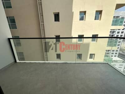 Brand New Elegant 1 BR | Closed Kitchen | 4 Cheques