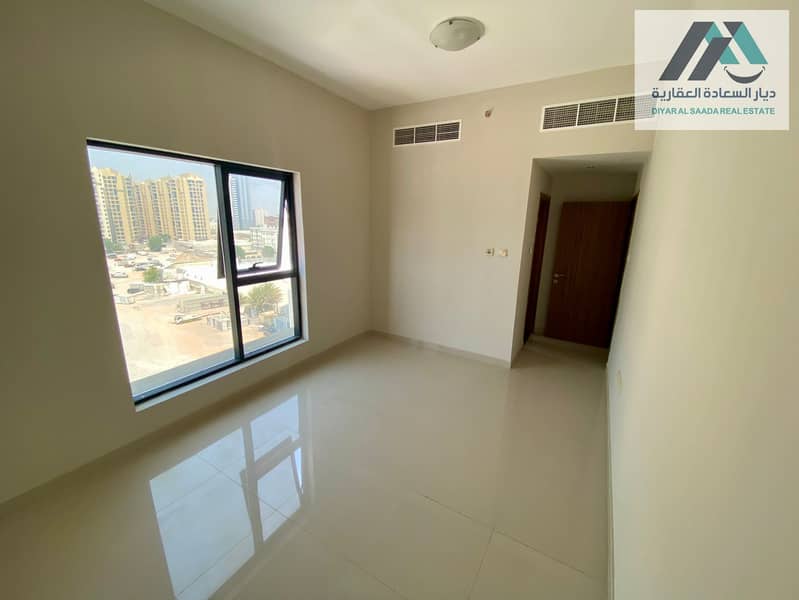 Three rooms and a hall for rent in a strategic location, the first