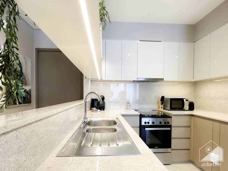 13 Burj Royale 3402- Kitchen-3. jpg