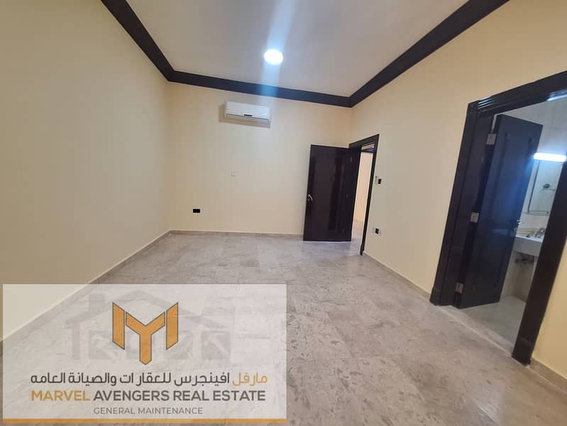 VACANT 2 BHK WITH UTILITY FREE IN MBZ CITY.