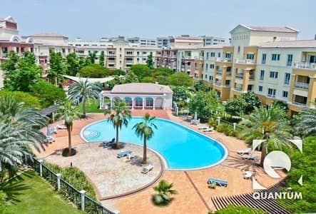 Full Pool Views | Corner Unit | ROI 8 %. Full Pool Views | Corner Unit | ROI 8 %.