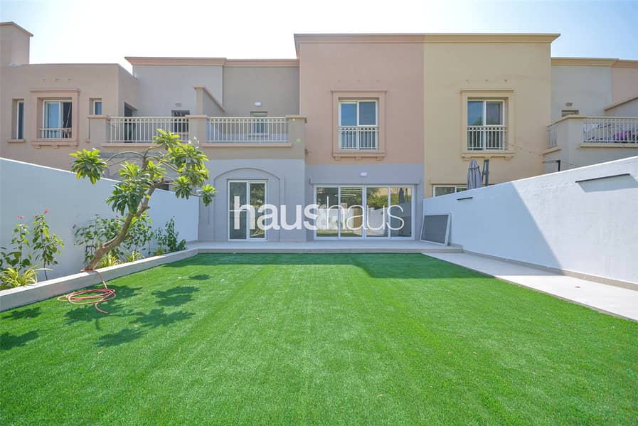位于清泉社区，清泉别墅11区 3 卧室的别墅 5200000 AED - 7619326