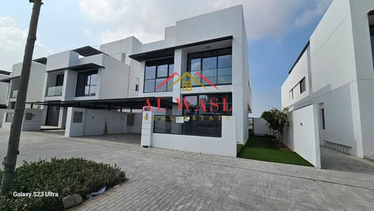6 Bedroom Villa for Sale in Ajmal Makan City - Sharjah Waterfront, Sharjah - fc1ae128-7576-4ef1-be2d-15f46c4b5837. jpeg