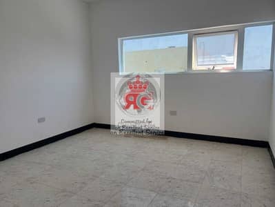 سكن عمال  للايجار في مصفح، أبوظبي - CVgY4VJAk8lL8xu8NFV0HPcQbIXbtpYZPybdH0M4. jpg