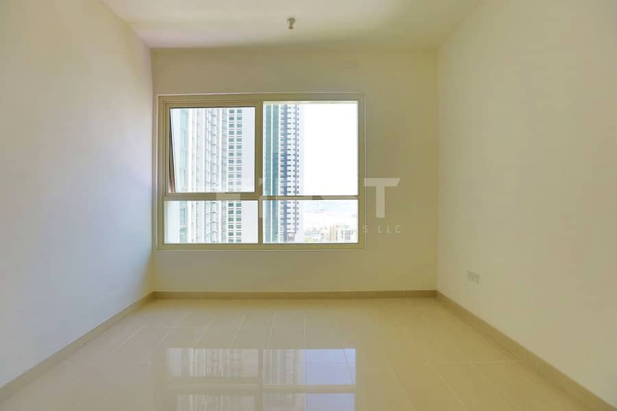 4 Internal Photo of 1 Bedroom Apartment in Burooj Views Marina Square Al Reem Island Abu Dhabi UAE (10). jpg