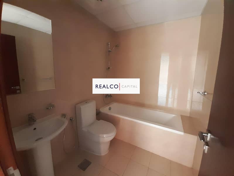 9 PARK FACING! THE ONLY G+1! 3BR+MAIDS VILLA!