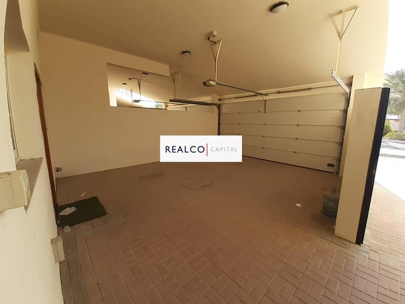 16 PARK FACING! THE ONLY G+1! 3BR+MAIDS VILLA!
