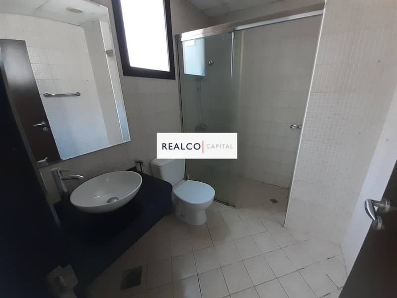 9 BEST 4BR+MAIDS VILLA WITH POOL AND GYM