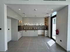Pool | Vacant | Landscaped