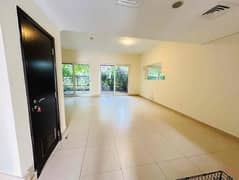 SINGLE ROW 3 BED + MAID ROOM VILLA