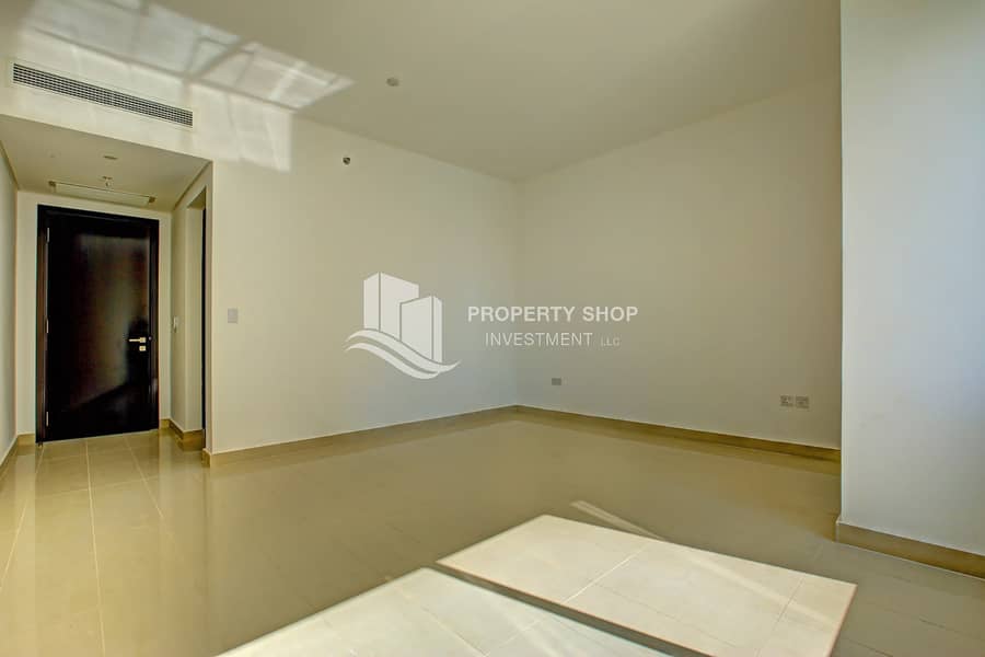 9 4-br-apartment-abu-dhabi-al-reem-island-marina-square-mag-5-residences-bedroom-3a. JPG