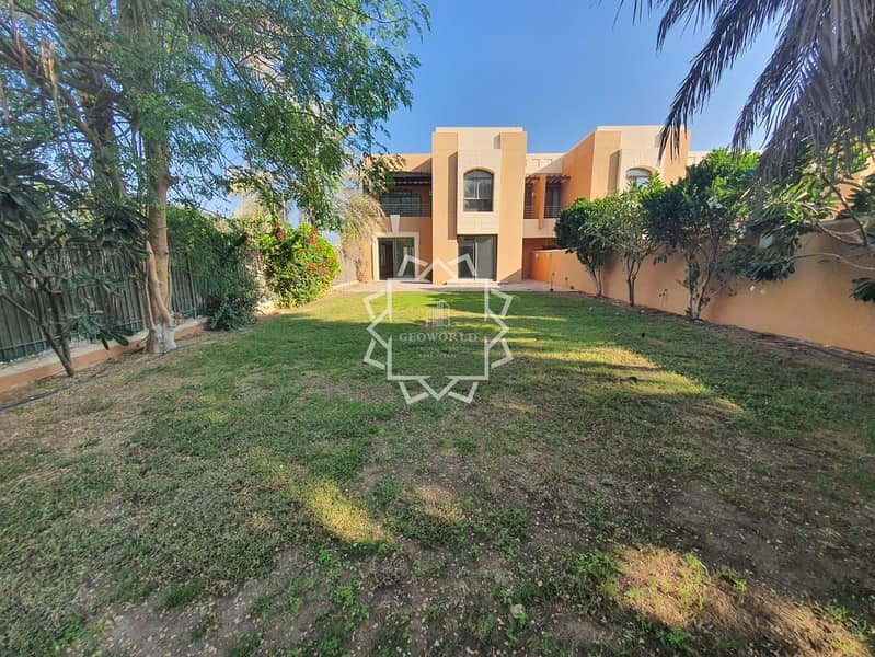 No Commission / Private Garden/ Direct Beach / Facilities No Commission / Private Garden/ Direct Beach / Facilities