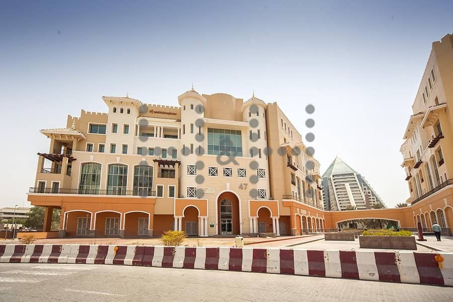 Semi Fitted Office -Excellent Location Semi Fitted Office -Excellent Location