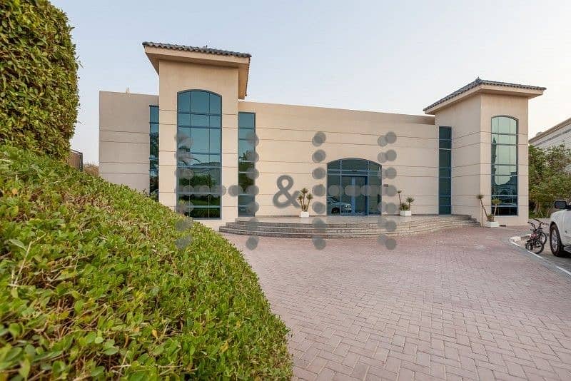 12 Upgraded Villa  with Pool -Limited time Offer