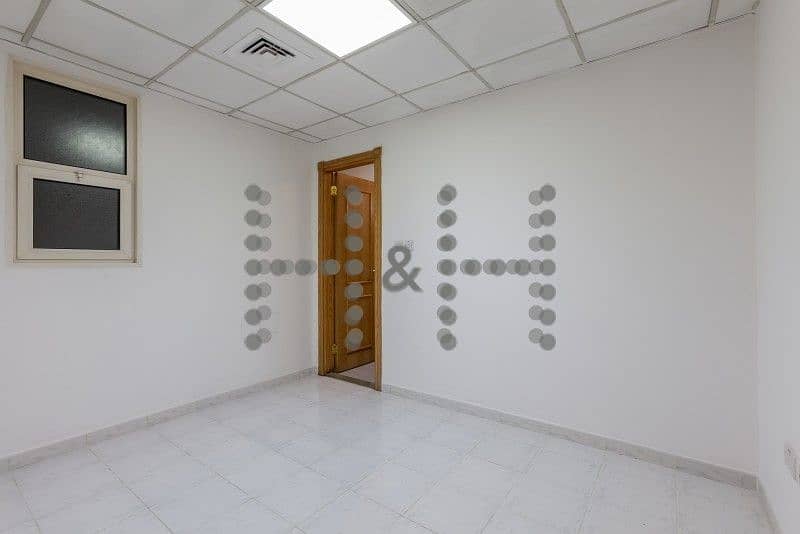 5 Spacious Chiller Free Units in Heart of Deira