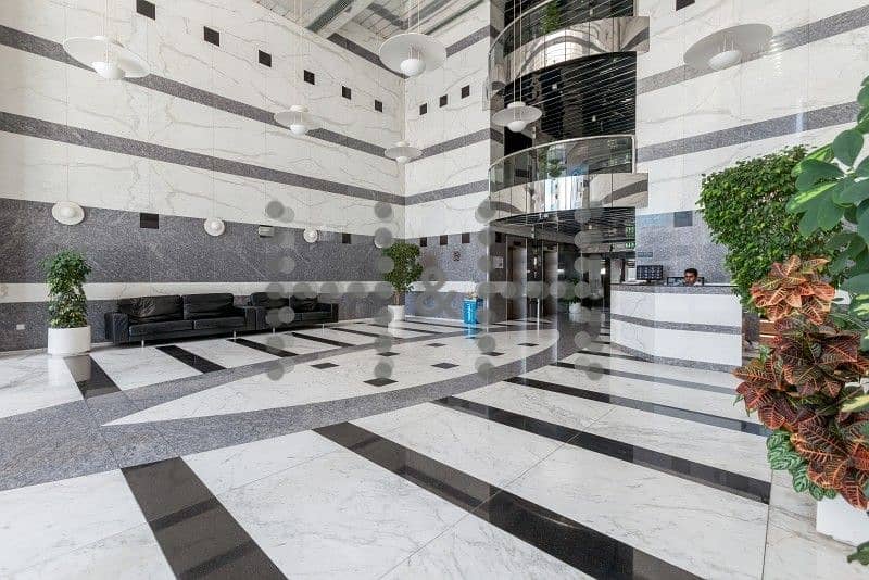 12 Spacious Chiller Free Units in Heart of Deira