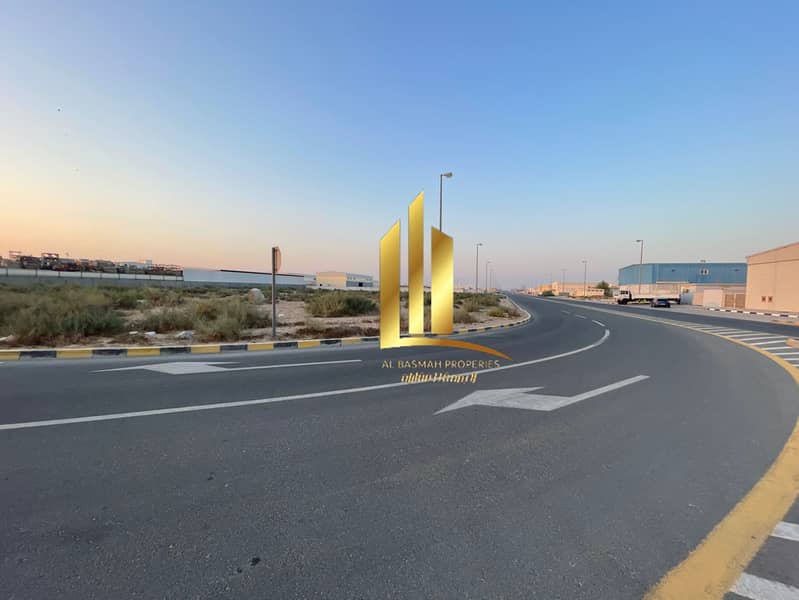 For sale, commercial and residential corner land in Sharjah, Al Falah