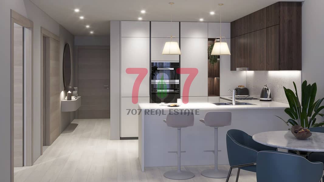 16 Kitchen. jpg