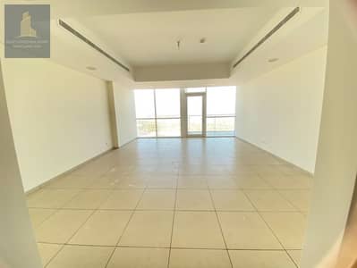 Luxurious Apartment | Balcony | Good Facilities