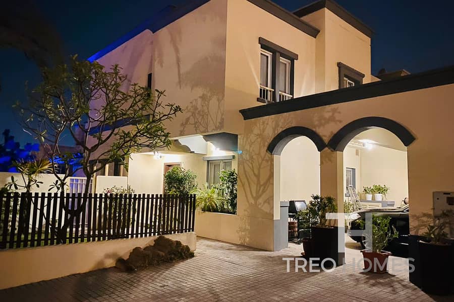 Stunning 3E | Private pool | Vacant January Stunning 3E | Private pool | Vacant January