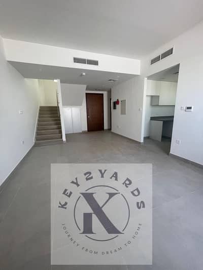 3 Bedroom Townhouse for Rent in Yas Island, Abu Dhabi - 7b5dfc03-e2a3-4e4e-87c8-bbdedb913b18. JPG