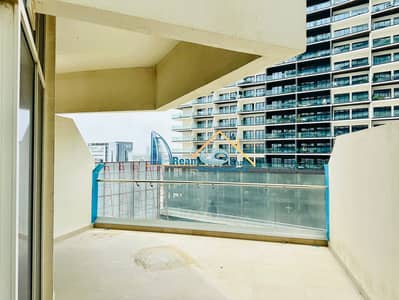 Furnished Studio 53K Gym Pool Parking 4cheues