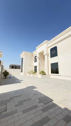 للبيع فيلا دور حجر مودرن