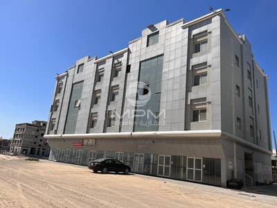 Shop for Rent in Hamriyah Free Zone, Sharjah - Spacious Shop, ideal for medium business