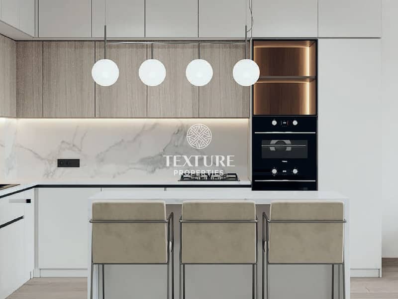 4 LUCKY 2 RESIDENCE BROCHURE -6. jpg