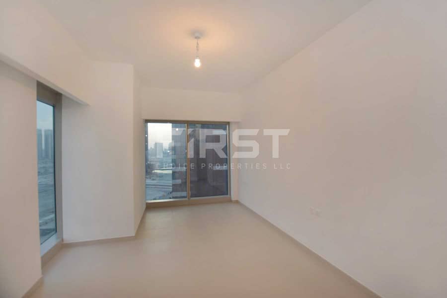 7 Internal Photo of 2 Bedroom Apartment in The Gate Tower Shams Abu Dhabi Al Reem Island Abu Dhabi UAE (14). jpg